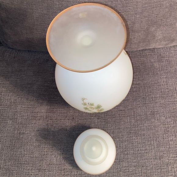Vtg Frosted Satin Bristol Glass Pedestal Apothecary Globe Jar Handpainted Floral - Picture 8 of 8